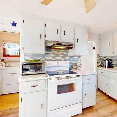 Swift Beach House 웨어햄 외부 사진